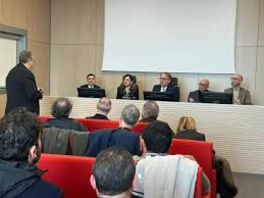 Provincia di Pescara, il presidente De Luca incontra i dipendenti